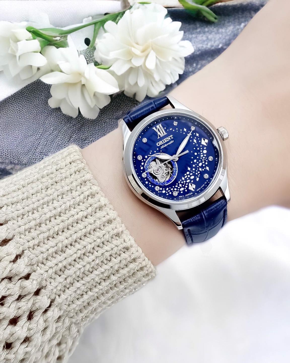 Orient Classic Blue Moon - Image 2