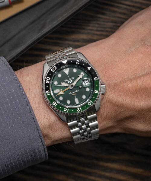Seiko 5 GMT - SKX Sports Style - SSKO35